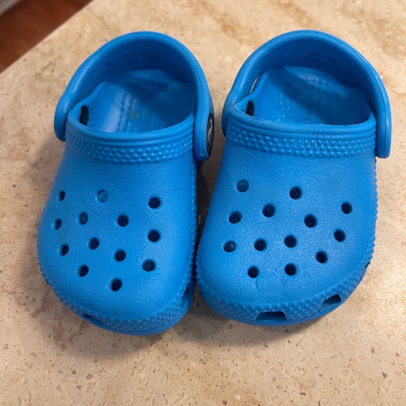 CROCS Other - Blue toddler Crocs size 4c
